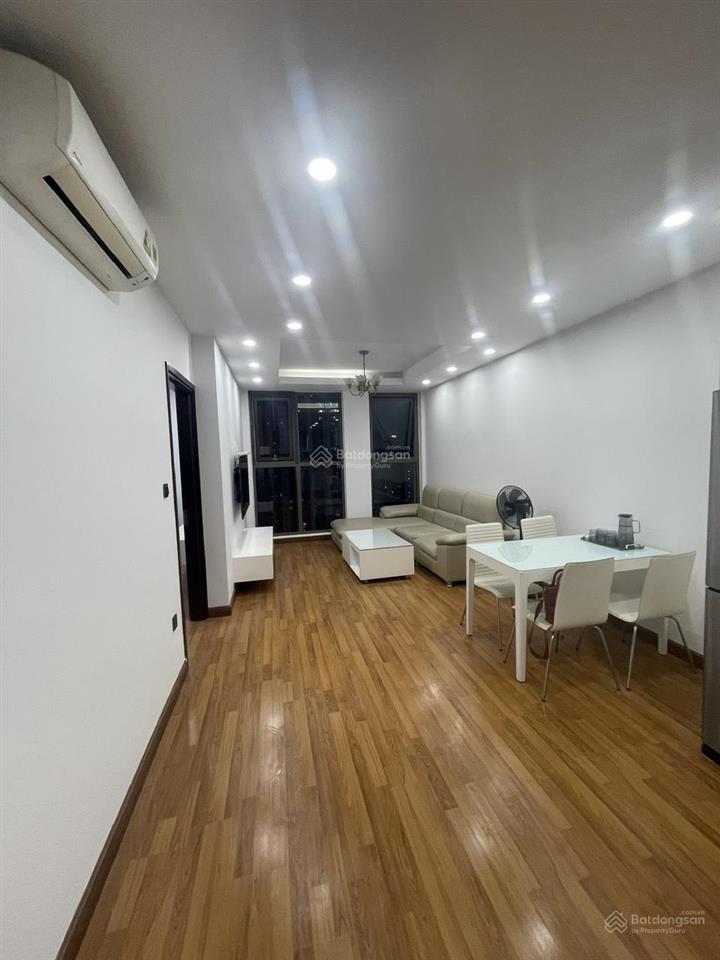 Chính chủ bán căn hộ 2 phòng ngủ home city 0985 555 ***