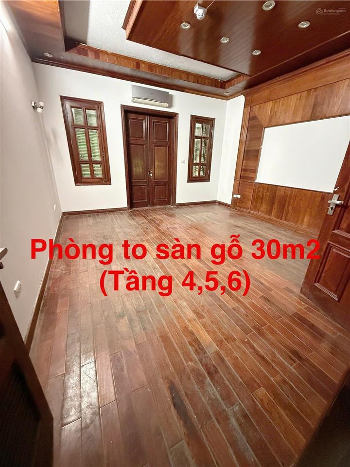 Cần cho thuê nhà 7 tầng có thang máy đường lạc long quân 0985 555 ***
