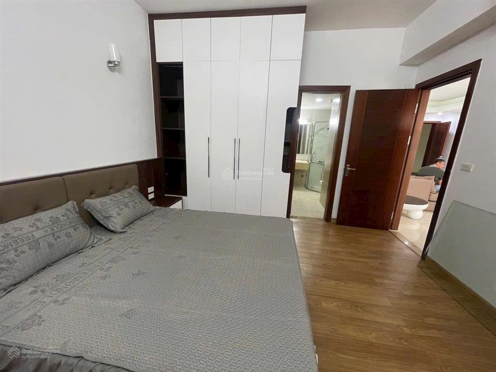 Cho thuê 3 phòng ngủ chung cư green park đường dương đình nghệ, cầu giấy 0985 555 ***