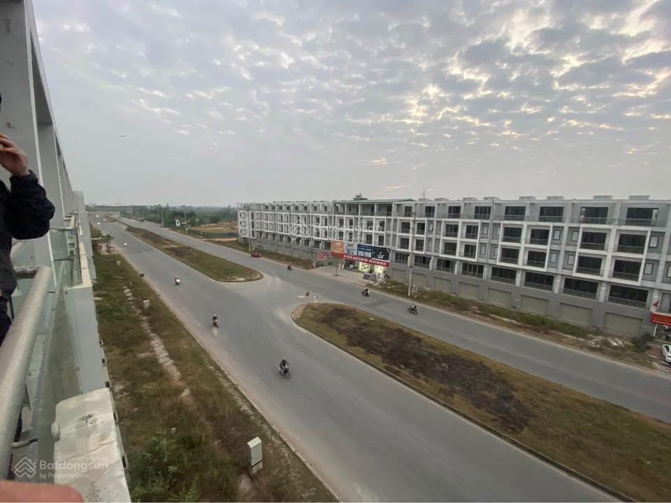 Bán nhà xây thô 5 tầng kđt nam phúc yên cạnh kcn phúc yên, diện tích 100m2, sổ đỏ lâu dài giá 6 tỷ