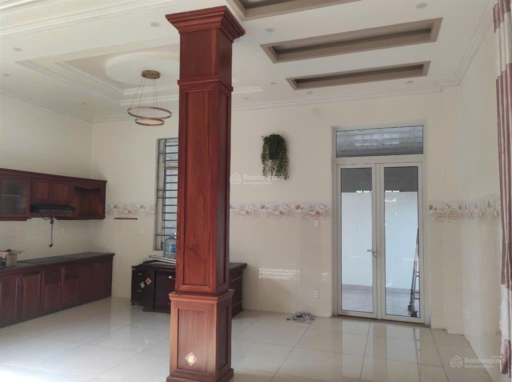 Bán nhà mặt phố tại quốc lộ 22, 620 m2, 15 tỷ vnd, view đẹp, chính chủ