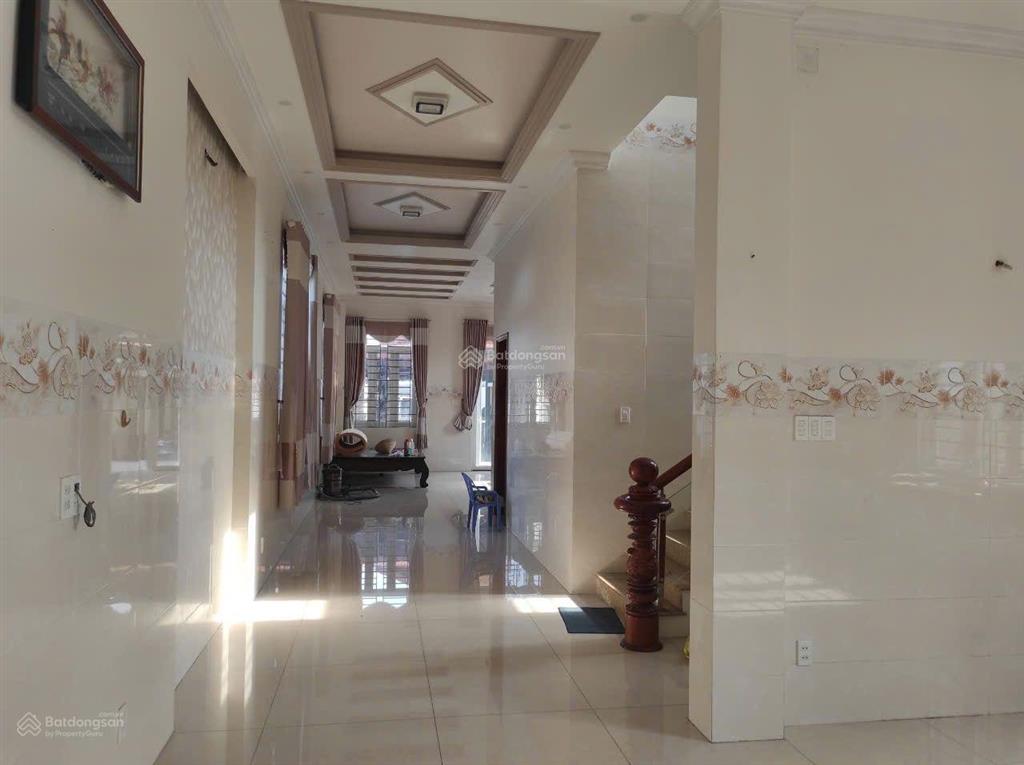 Bán nhà mặt phố tại quốc lộ 22, 620 m2, 15 tỷ vnd, view đẹp, chính chủ