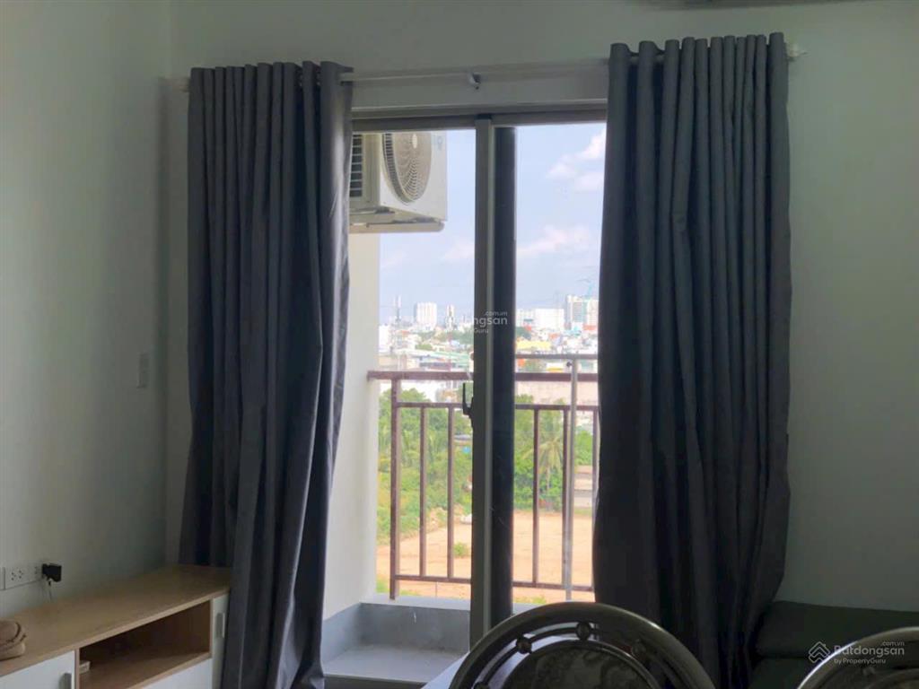 Bán căn hộ tặng nội thất, vào ở ngay, căn góc 2pn, 2wc đường trần đại nghĩa, tân tạo, tphcm