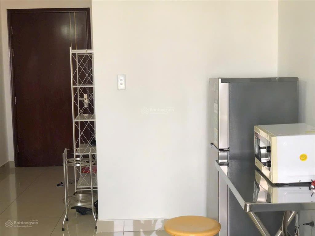 Bán căn hộ tặng nội thất, vào ở ngay, căn góc 2pn, 2wc đường trần đại nghĩa, tân tạo, tphcm