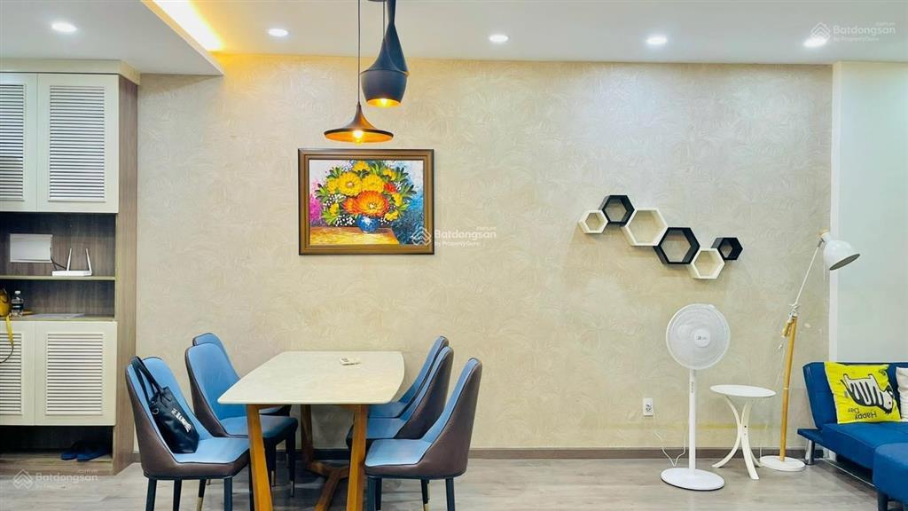 Bán gấp !!! căn hộ 2+1, hướng đb, y hình, giá bán 8ty950, bao hết chi phí, hdmb   0901 632 ***