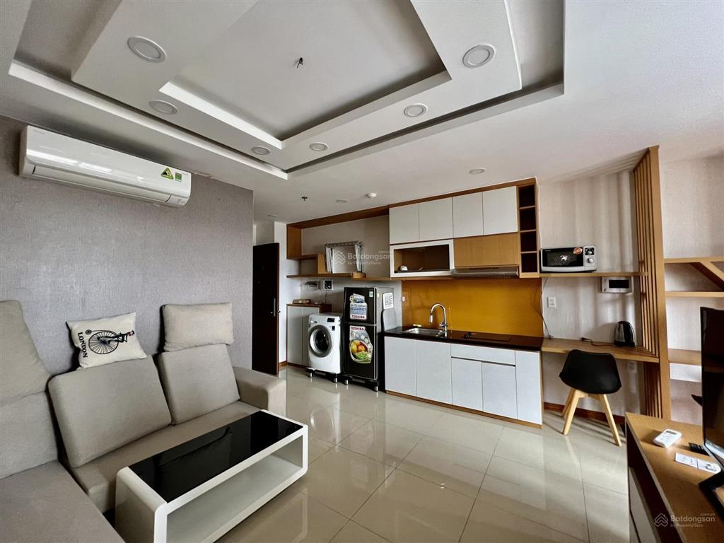 Cần cho thuê căn studio, 36m2, giá thuê 12tr net, hướng đep, căn thoáng   0901 632 ***