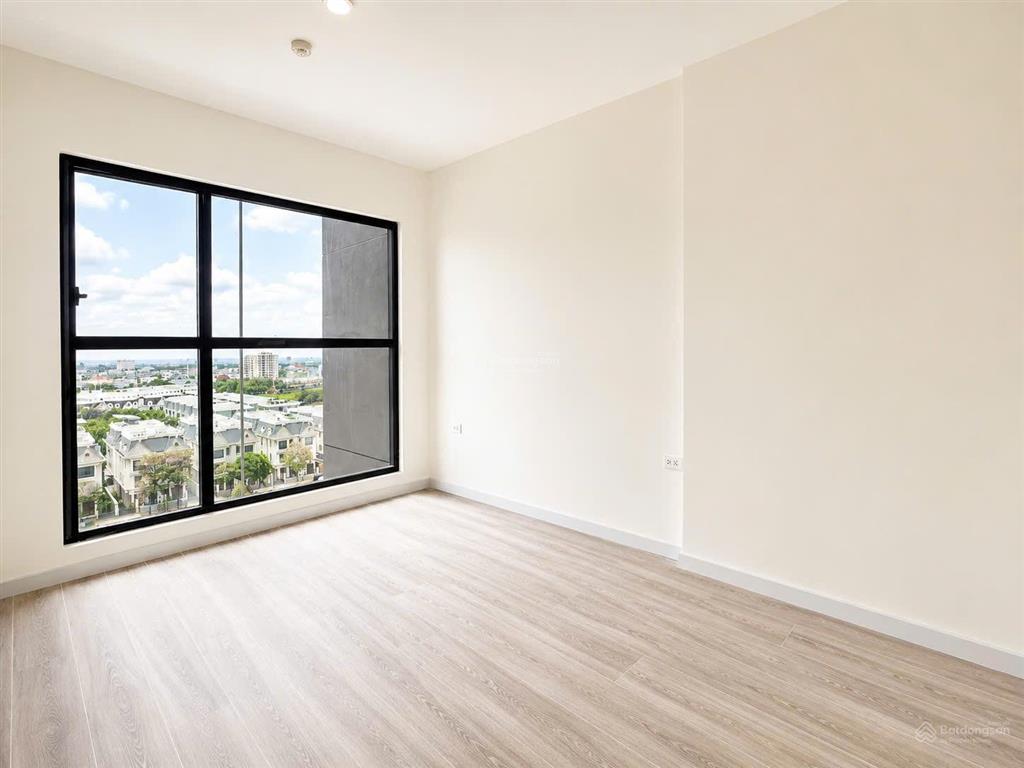 Căn hộ mới, 2pn/2wc, 74m2, giá thuê chỉ 14 triệu net, hoàn thiện cơ bản  victoria village
