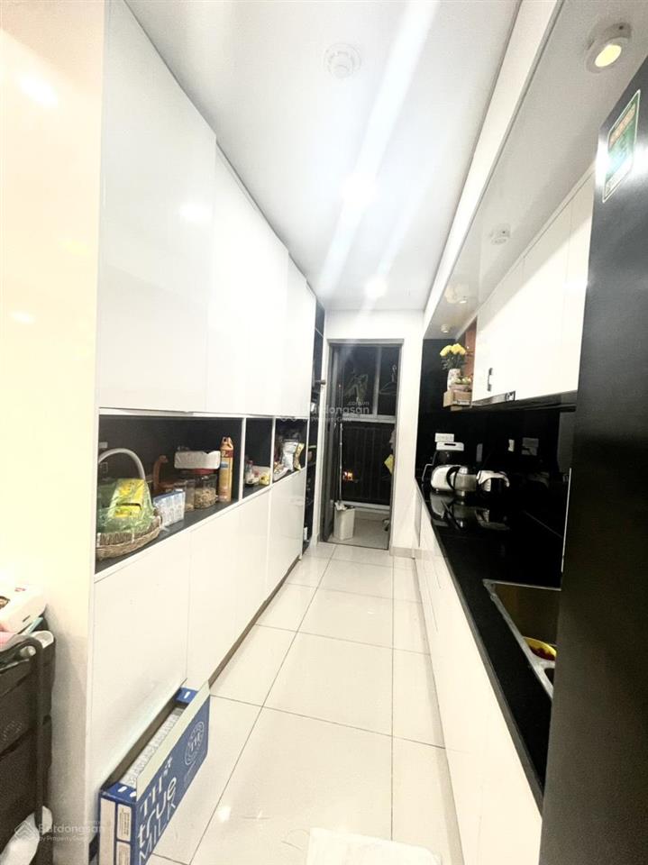Cho thuê căn hộ 3pn/2wc, 90m2, giá 22tr chưa phí, có nội thất  victoria village   0901 632 ***