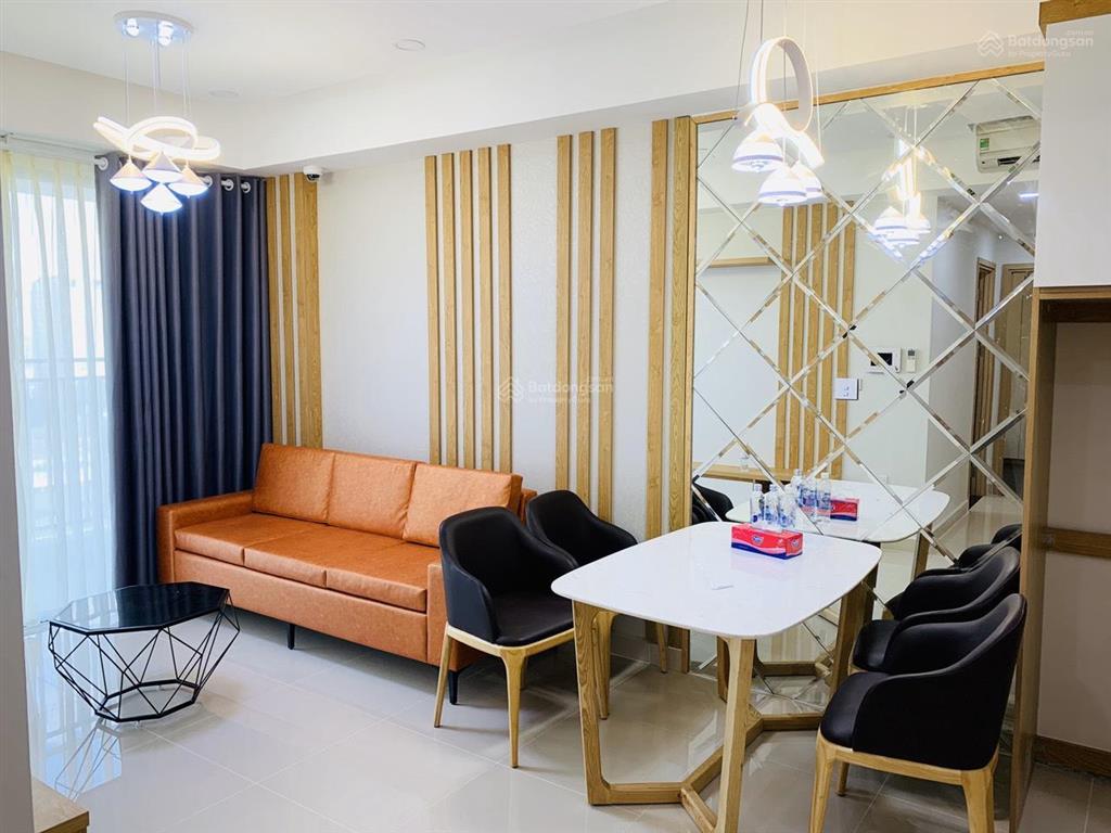 Golden mansion, 71m2, giá thuê 18tr bao phí qly và internet   0901 632 ***