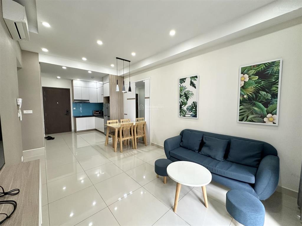 Cho thuê căn hộ 2pn/2wc, 73m2, căn góc, giá chỉ 18 triệu bao phí quản lý   0901 632 ***