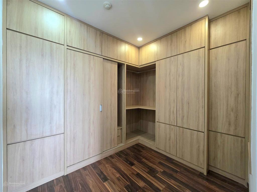 Cho thuê, chcc 86m2, 2pn/2wc, y hình ảnh, giá 22tr, ưu tiên hđ 6 tháng   0901 632 ***