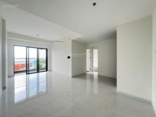 Cho thuê, căn hộ 3pn/2wc, 95m2, căn góc, giá 20tr chưa phí   0901 632 ***