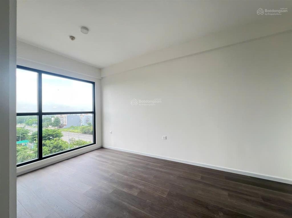 Cho thuê, căn hộ 3pn/2wc, 95m2, căn góc, giá 20tr chưa phí   0901 632 ***