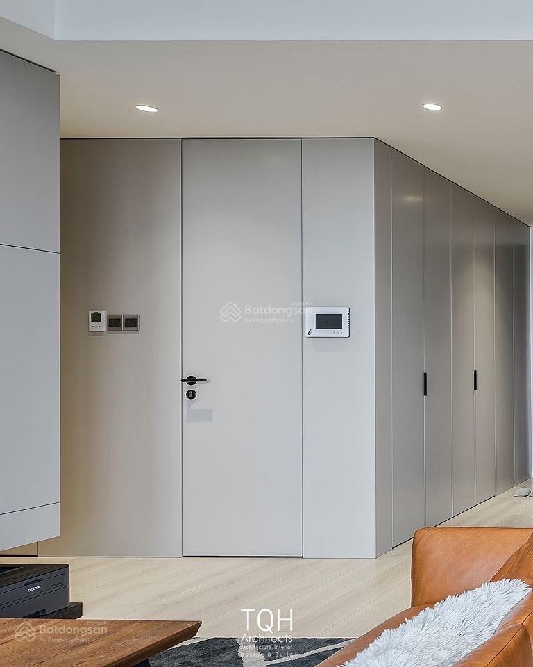 Sổ hồng công chứng, cần bán căn hộ 3pn/2wc, 100m2, giá 10 tỷ bao phí   0901 632 ***