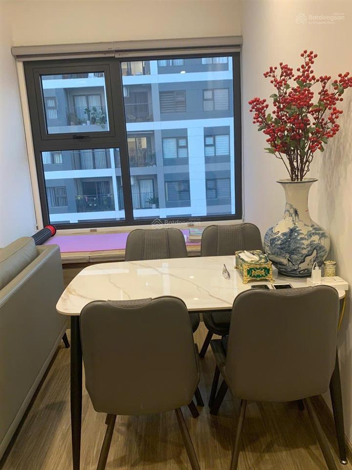 Bán gấp căn góc 2n+ full nội thất phân khu sakura vinhomes smart city