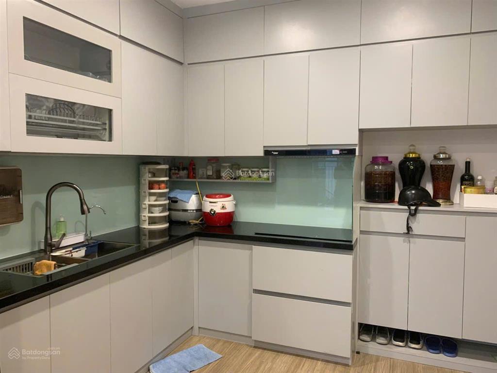 Bán gấp căn góc 2n+ full nội thất phân khu sakura vinhomes smart city