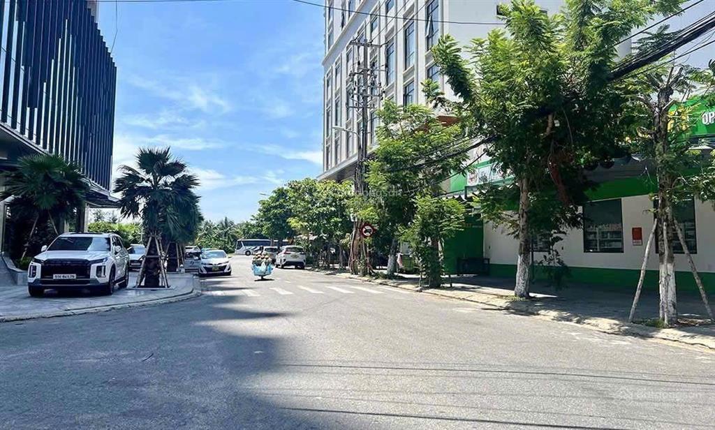 Bán tòa căn hộ 6 tầng 20 phòng dương đình nghệ, sơn trà, đà nẵng giá tốt.  my 0935 872 *** tư vấn