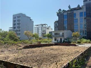Bán lô đất vị trí đẹp bùi sĩ tiêm, hoà cường, đà nẵng ngay công viên châu á.  my 0935 872 ***