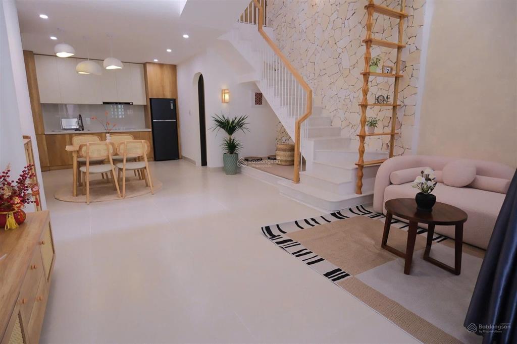 Bán nhà 3 tầng mới kiệt dũng sĩ thanh khê, đà nẵng giá tốt.  my 0935 872 *** xem nhà.