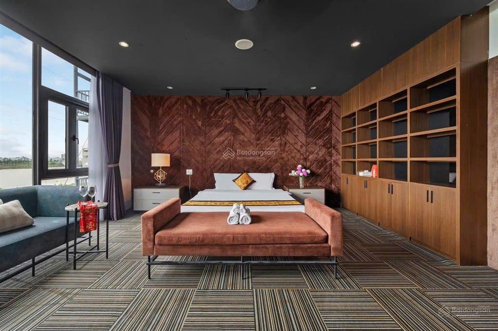Cho thuê villa view sông đường nguyễn đình thi, hoà xuân, đà nẵng.  my 0935 872 *** xem nhà.