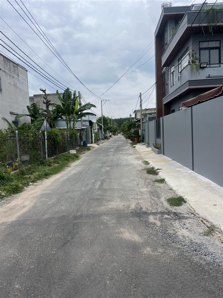 Chính chủ gửi bán gấp lô đất ngay gần uỷ ban phường bình dương tp. hồ chí minh
