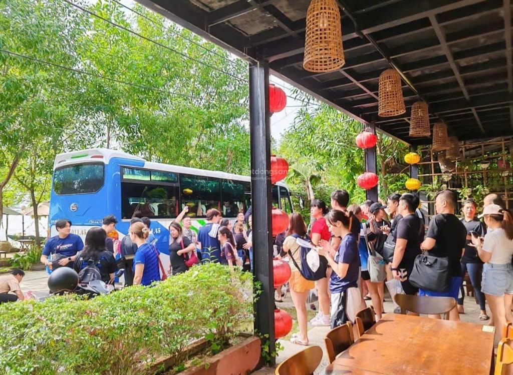 Cho thuê hoặc sang nhượng nhà hàng view sông cạnh ngay phố cổ hội an