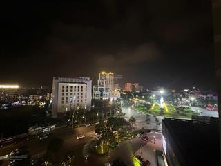 Bán căn 2pn vinhomes bắc ninh view ngã 6 sẵn gói thuê 17tr