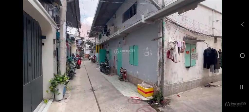 Bán nhà cấp 4, 100m², 3 gian nhỉnh 6 tỷ, sổ đỏ mới tinh