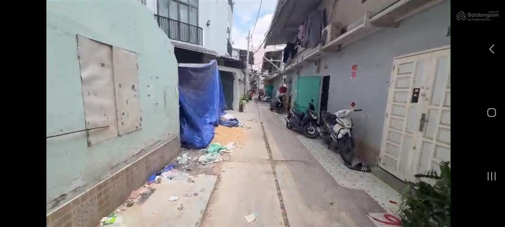 Bán nhà cấp 4, 100m², 3 gian nhỉnh 6 tỷ, sổ đỏ mới tinh