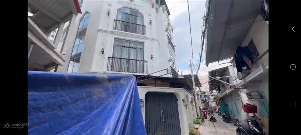Bán nhà cấp 4, 100m², 3 gian nhỉnh 6 tỷ, sổ đỏ mới tinh
