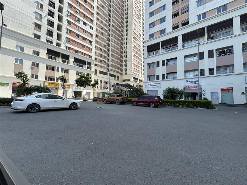 Chính chủ bán shophouse khối đế full nội thất, sở hữu lâu dài, sở hữu vị trí đắc địa nhất dự án.