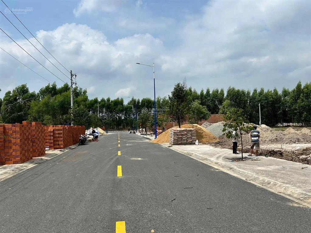 Bán đất tại phường chơn thành, giá thỏa thuận, 150m2, mặt tiền 5m,  0898 847 ***