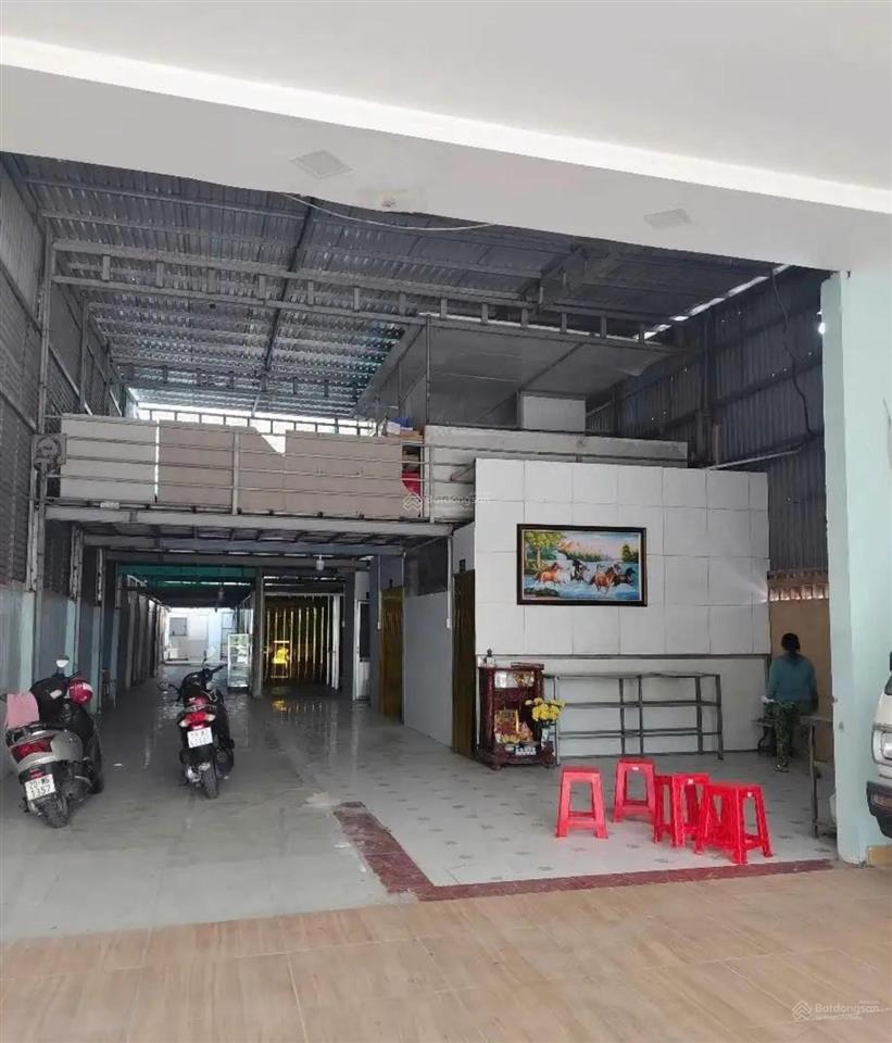 Cho thuê gấp kho,xưởng giá rẻ 550m giá 30tr/t, kcn tân bình