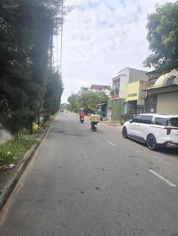 Cho thuê nhà 5x21m cấp 4 trống suốt, đ xe công kcn tân bình