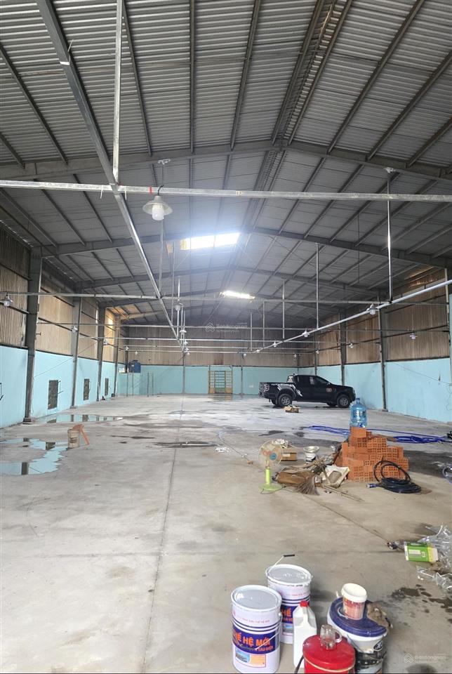 Cho thuê kho, xưởng 650m giá 55tr/t, kế kcn tân bình