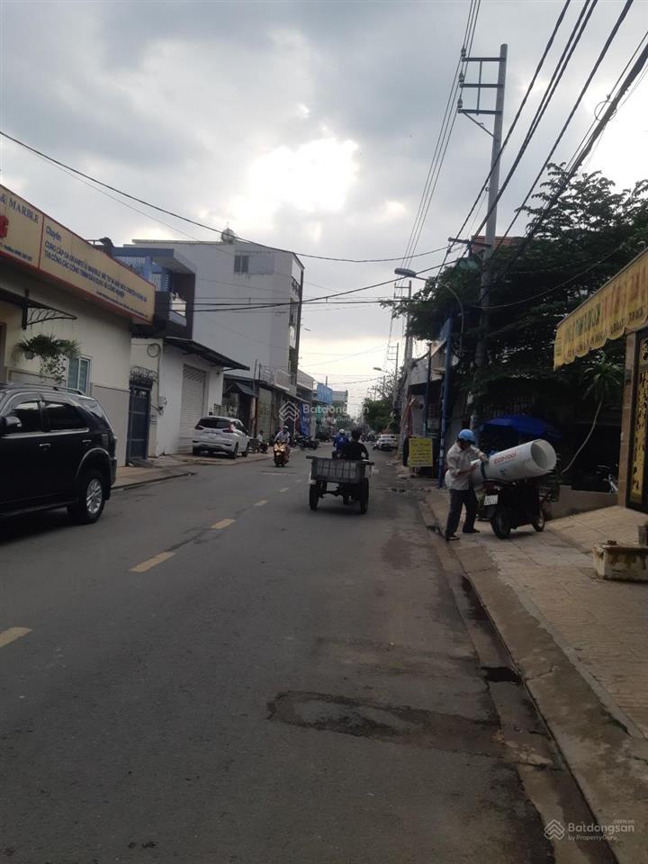 Cho thuê kho, xưởng 8x17m giá 12tr/th, ngay eon tân phú
