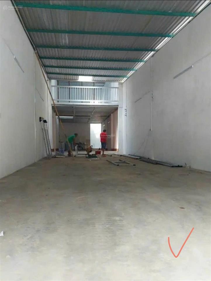 Cho thuê kho, xưởng 5x30m giá 13tr/tháng, đường lê trọng tấn