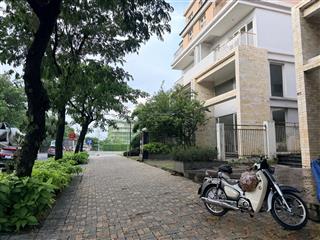 Bán biệt thự dragon parc 2 mặt tiền nguyễn hữu thọ  căn số đẹp 07, cho thuê 38 triệu/tháng