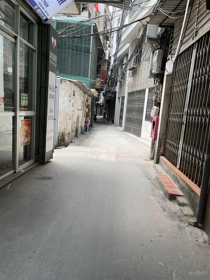Bán đất cầu giấy 50m2 mặt tiền 4m ngõ thông giá 7,5 tỷ
