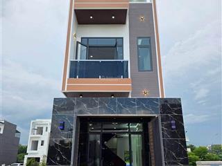 Chỉ 3.3 tỷ nhà đẹp gần kcn nam tân uyên tp  hcm. có thể khai thác cho thuê khoảng 10 triệu/tháng