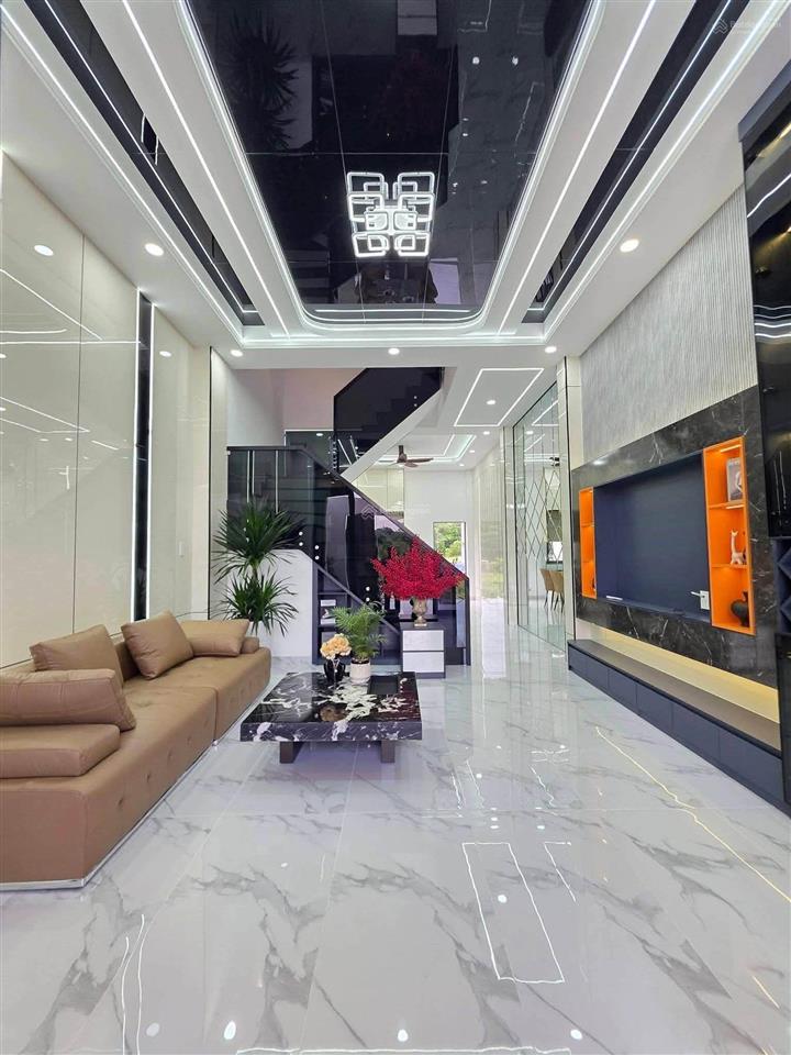 Chỉ 3,3 tỷ nhà đẹp gần kcn nam tân uyên tp  hcm. có thể khai thác cho thuê khoảng 10 triệu/tháng