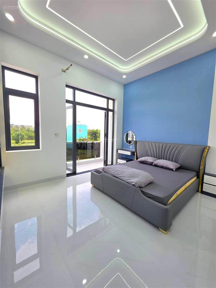 Chỉ 3,3 tỷ nhà đẹp gần kcn nam tân uyên tp  hcm. có thể khai thác cho thuê khoảng 10 triệu/tháng
