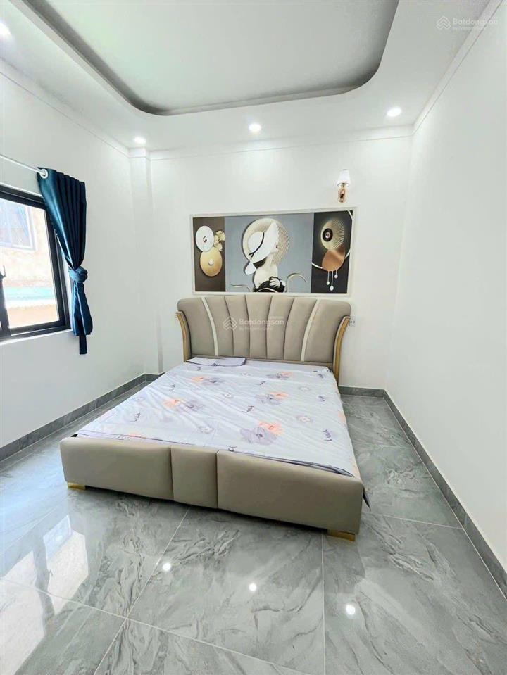 Bán gấp nhà mới full nội thất chỉ 2 tỷ 5** phường tân uyên, tp.hcm