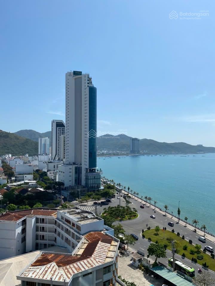 Bán căn 2 phòng ngủ 2vs view biển rộng giá 5.9 tỷ, giá cho thuê được 20triệu/tháng 0901 383 ***