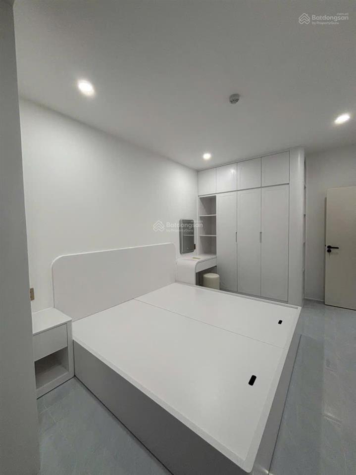 Bán căn góc 1 phòng ngủ riêng biệt giá 2,750 tỷ, nhà mới tinh, có bên muốn thuê 1415tr/tháng