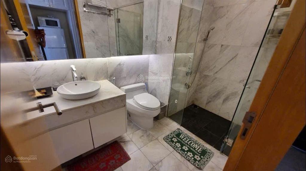 Bán căn hộ sổ đỏ view biển hướng đông nam tầng trung giá 2.2 tỷ  0901 383 ***
