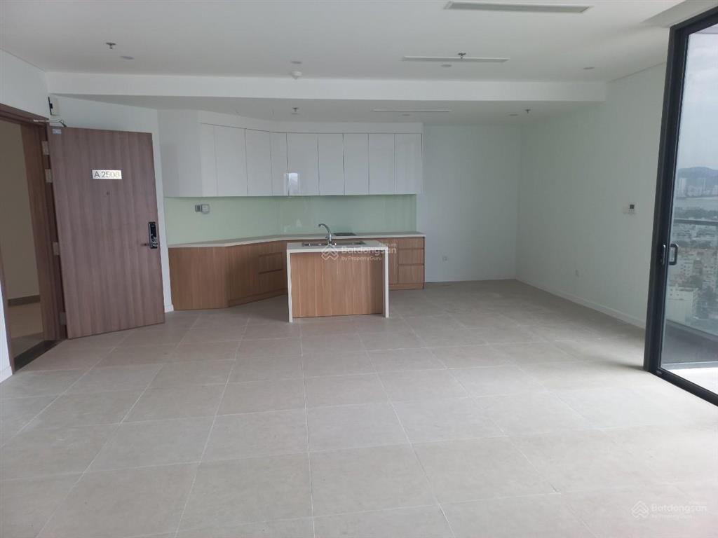 Bán căn 2pn view đông nam (hướng mát) giá 6,9 tỷ, căn hộ đang cho thuê 0901 383 ***
