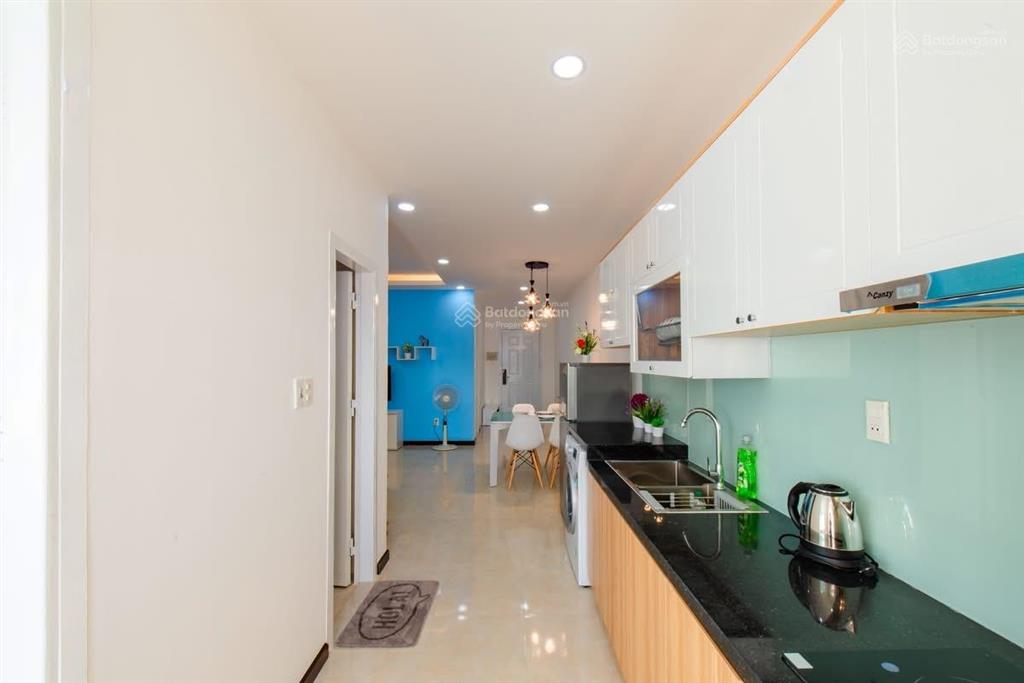 Bán căn view biển full nội thất giá 2,65 tỷ.
 xem nhà và tư vấn 0901 383 ***