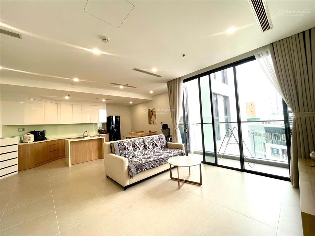 Bán căn 2 phòng ngủ view đông nam, đang có dòng tiền 20tr/tháng  0901 383 ***