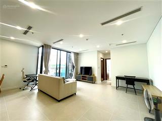 Bán căn 2 phòng ngủ view đông nam, đang có dòng tiền 20tr/tháng  0901 383 ***